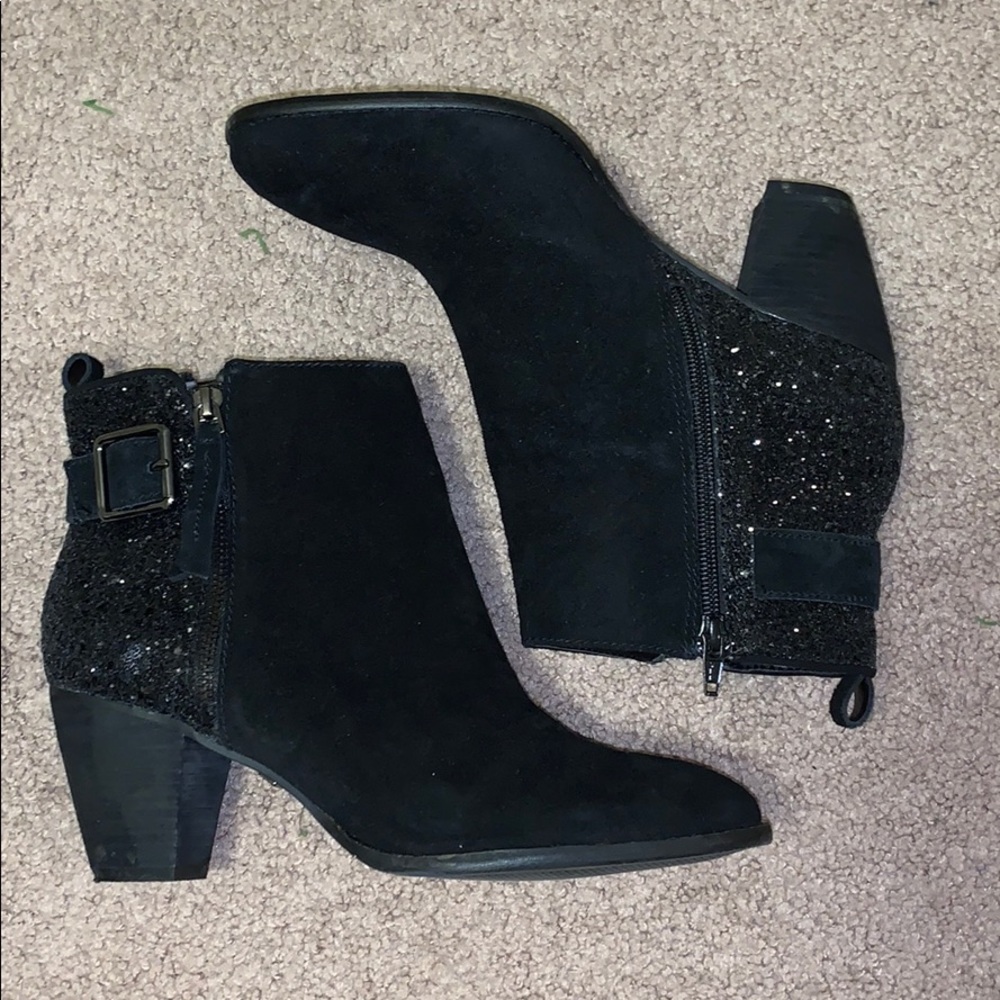 Gianni Bini Glitter Back Booties